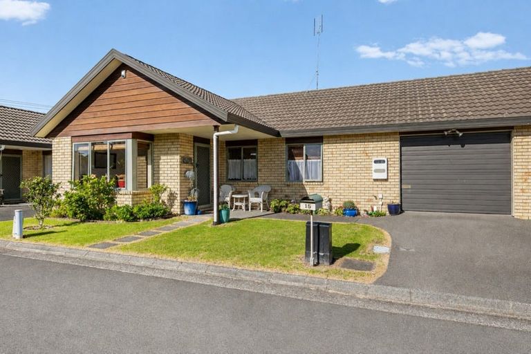 Photo of property in 15/262 Centreway Road, Orewa, 0931