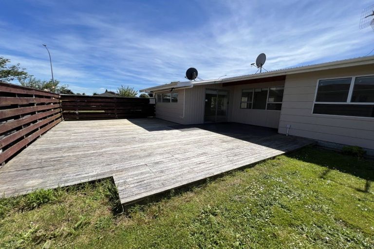 Photo of property in 92 Long Melford Road, Awapuni, Palmerston North, 4412