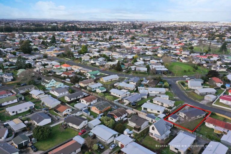 Photo of property in 8 Brightwell Place, Nawton, Hamilton, 3200