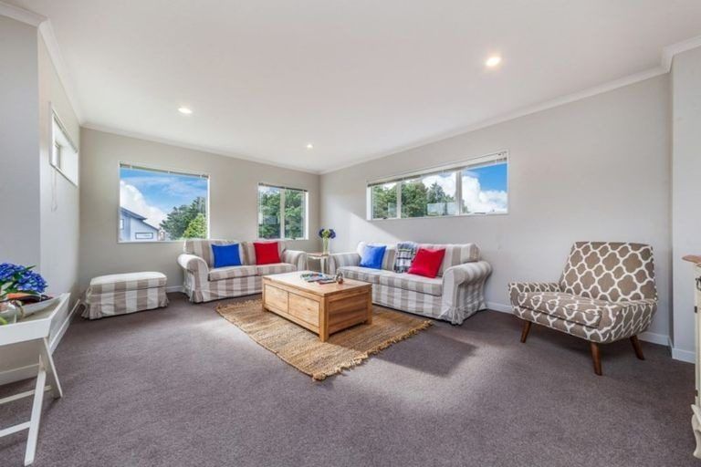 Photo of property in 41 Terrasini Drive, Flat Bush, Auckland, 2019