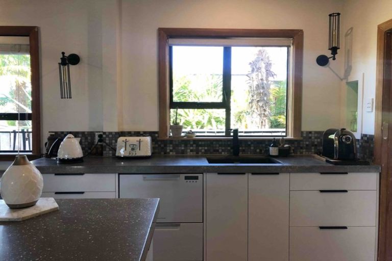 Photo of property in 7 Anzac Avenue, Onekawa, Napier, 4110