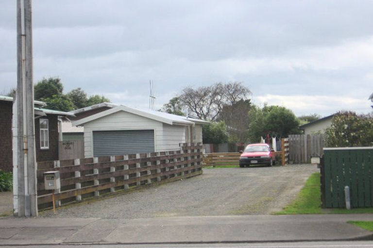Photo of property in 22 Mako Mako Road, Levin, 5510