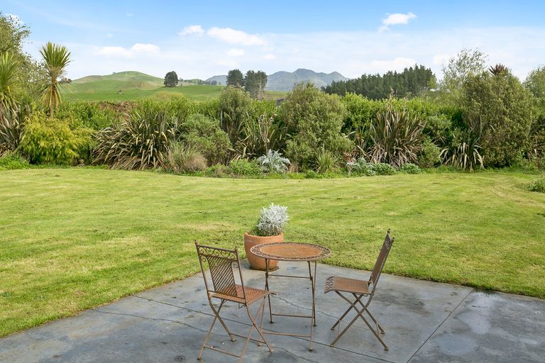 Photo of property in 37a Mangauika Road, Pirongia, Te Awamutu, 3876