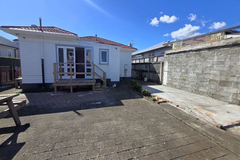 Photo of property in 21 Ropata Crescent, Boulcott, Lower Hutt, 5010