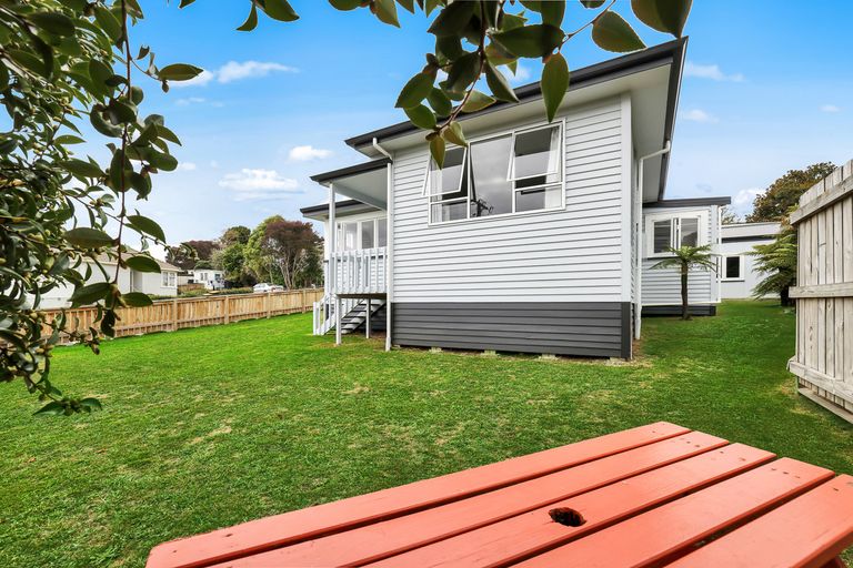Photo of property in 137 Collins Avenue, Te Awamutu, 3800