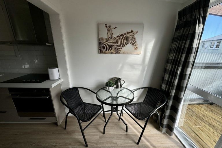 Photo of property in 407 Marine Parade, Napier South, Napier, 4110