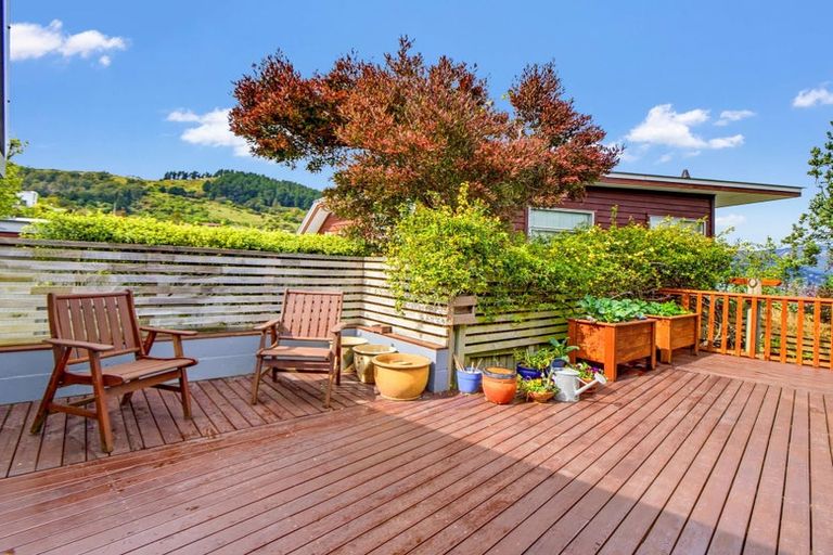Photo of property in 10 Cornwall Road, Lyttelton, 8082