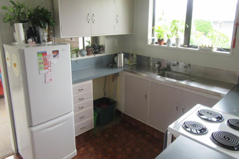 Photo of property in 12 Pitman Place, Waimate, 7924