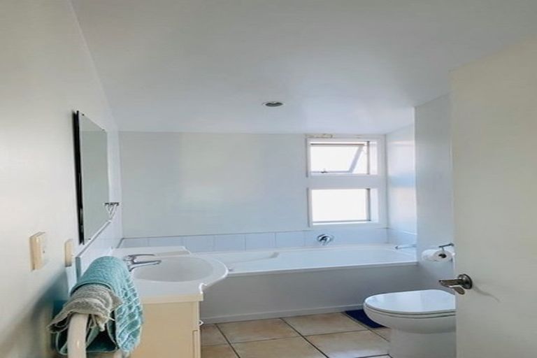 Photo of property in 22c Packe Street, Edgeware, Christchurch, 8013