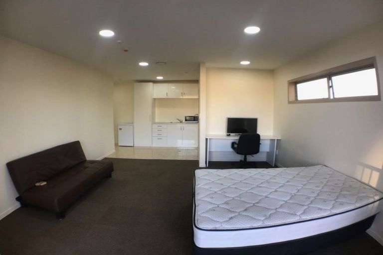 Photo of property in 2 Greensboro Street, Hamilton East, Hamilton, 3216