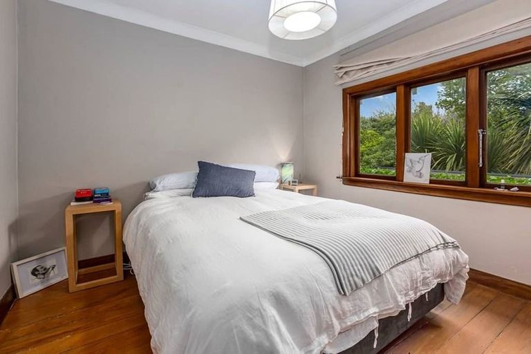 Photo of property in 62 Renown Road, Raumati South, Paraparaumu, 5032