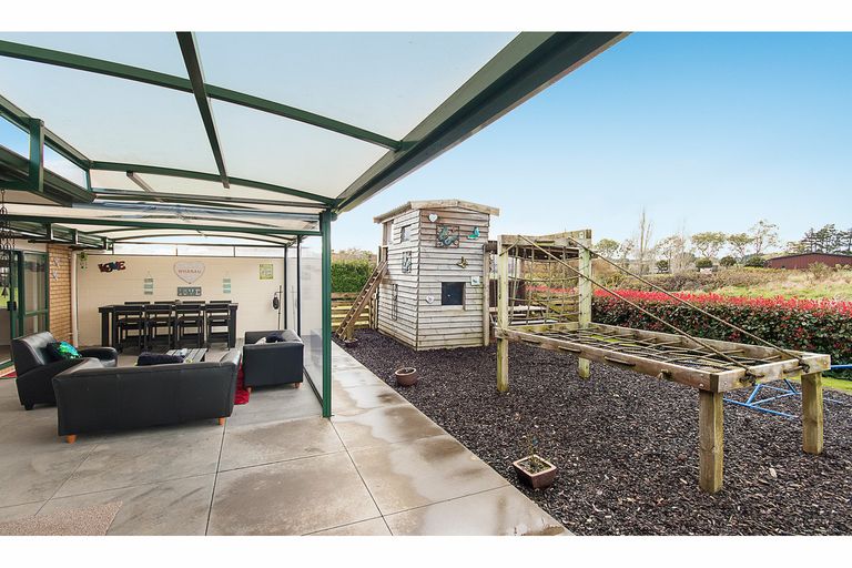 Photo of property in 25 Jenny Lane, Waiuku, 2123