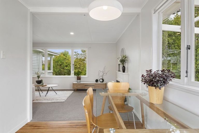 Photo of property in 118 Riverhead Road, Kumeu, 0892