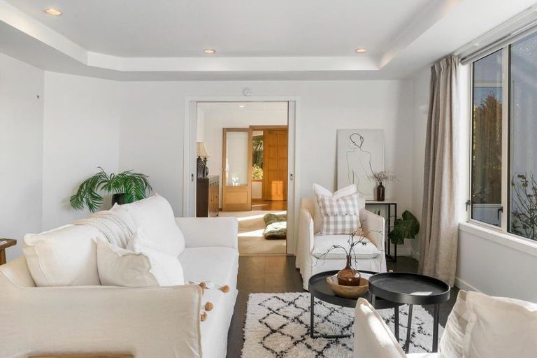 Photo of property in 76 Meadowstone Drive, Wanaka, 9305