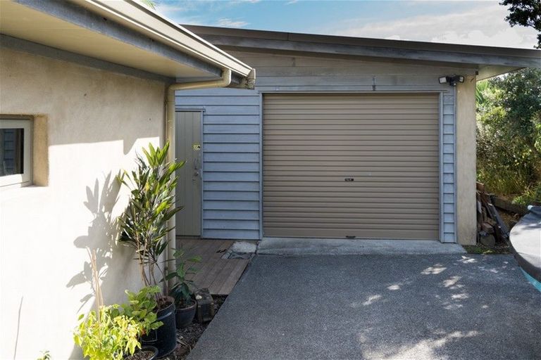 Photo of property in 17 Taumata Close, Paihia, 0200