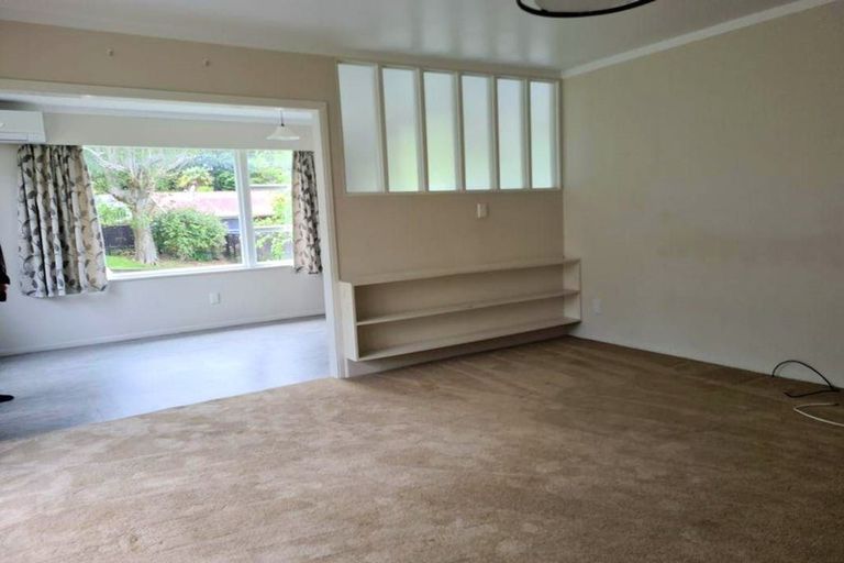 Photo of property in 1/46 Scenic Drive, Manurewa, Auckland, 2102