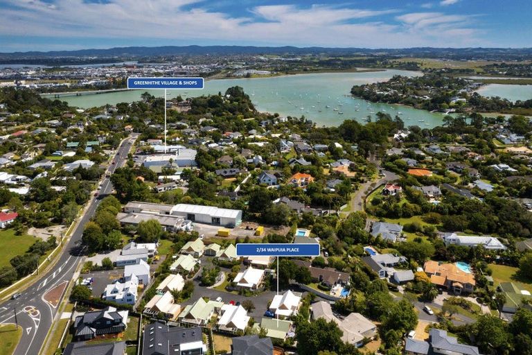 Photo of property in 2/34 Waipuia Place, Greenhithe, Auckland, 0632