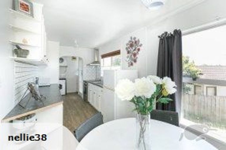 Photo of property in 209 Cambridge Road, Hillcrest, Hamilton, 3216