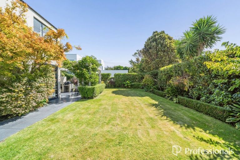 Photo of property in 87a Waterloo Road, Hutt Central, Lower Hutt, 5010