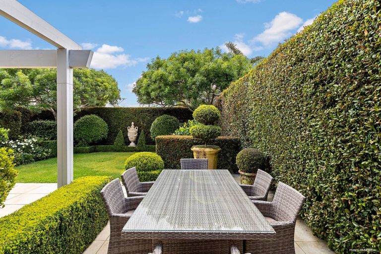 Photo of property in 4 Burwood Crescent, Remuera, Auckland, 1050