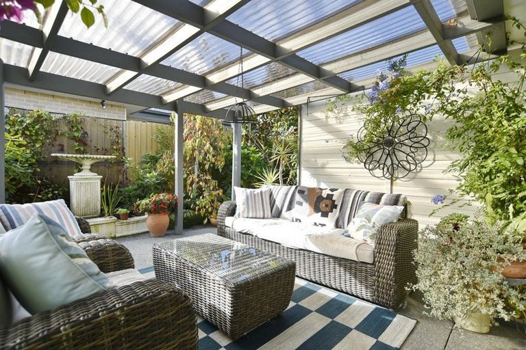 Photo of property in 12 Galatos Street, Rangiora, 7400