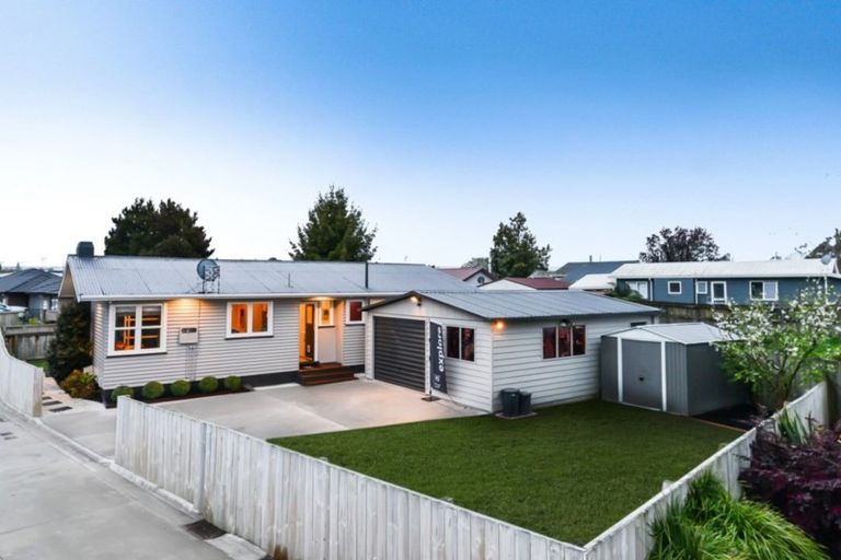 Photo of property in 43b Tuhikaramea Road, Dinsdale, Hamilton, 3204