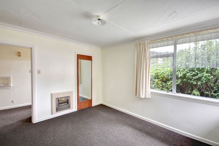 Photo of property in 18 Bonnington Street, Normanby, Dunedin, 9010