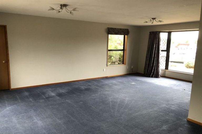 Photo of property in 11 Heriott Close, Burwood, Christchurch, 8083