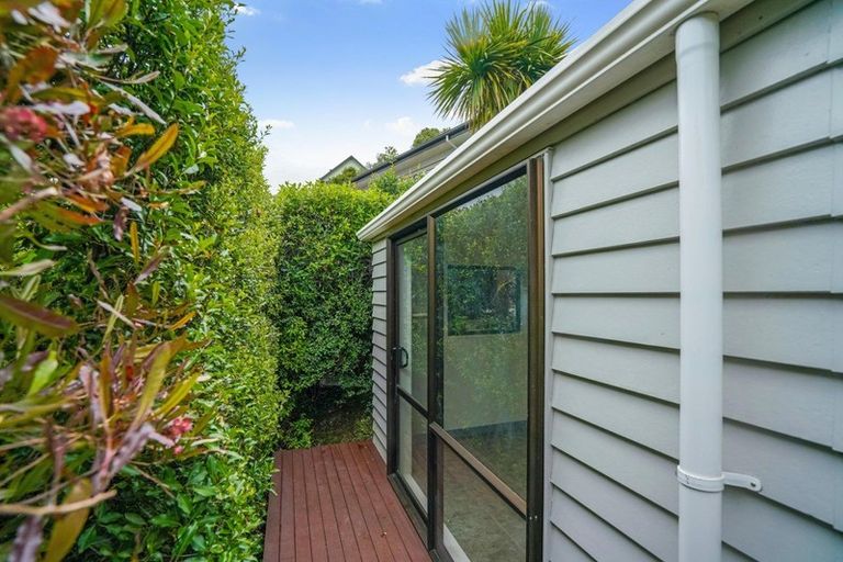 Photo of property in 9 Dudley Road, Lyttelton, 8082