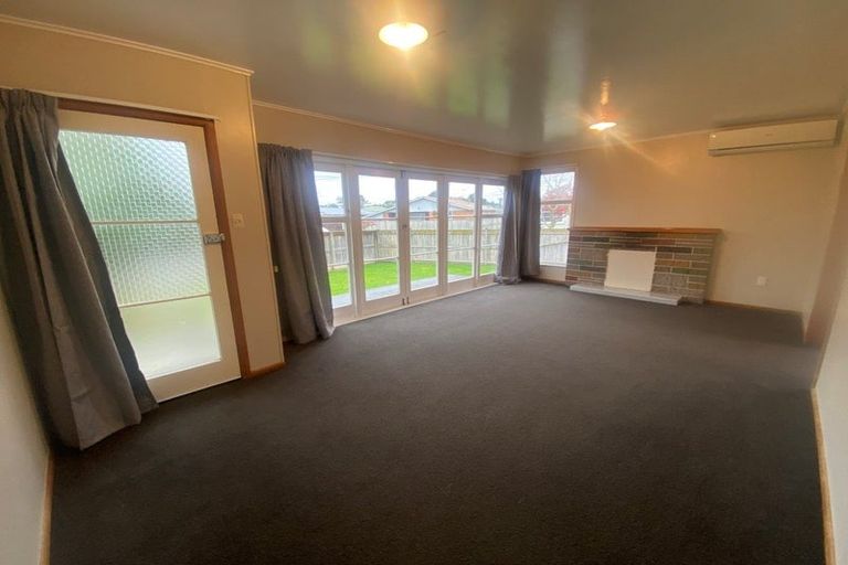 Photo of property in 4 Thornton Place, Melville, Hamilton, 3206