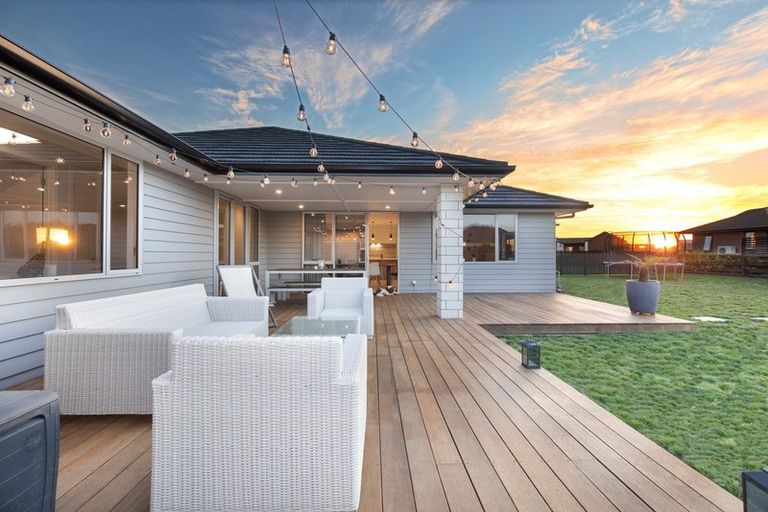 Photo of property in 39 Mike Smith Drive, Cambridge, 3434