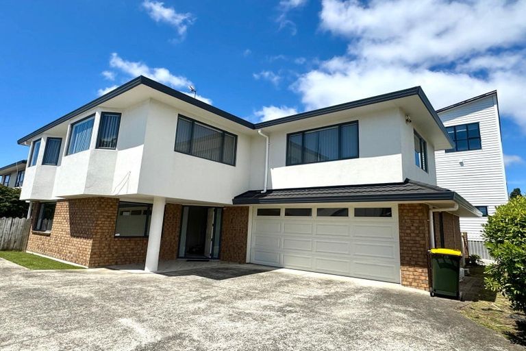 Photo of property in 24a Reeves Road, Pakuranga, Auckland, 2010