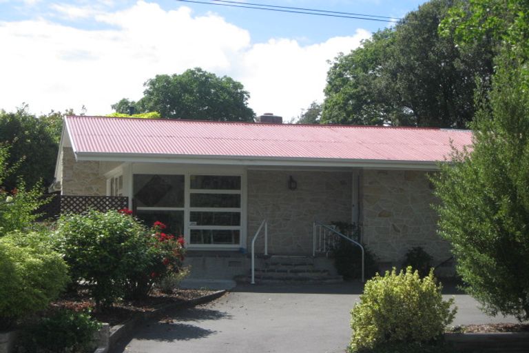 Photo of property in 35 Aynsley Terrace, Hillsborough, Christchurch, 8022