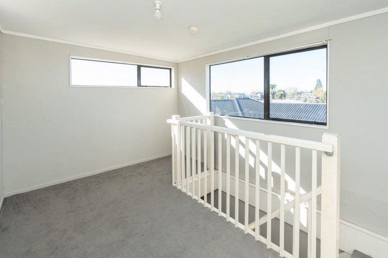 Photo of property in 33 Mahoe Street, Melville, Hamilton, 3206