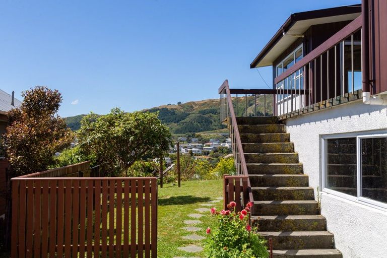 Photo of property in 13 Rembrandt Avenue, Tawa, Wellington, 5028