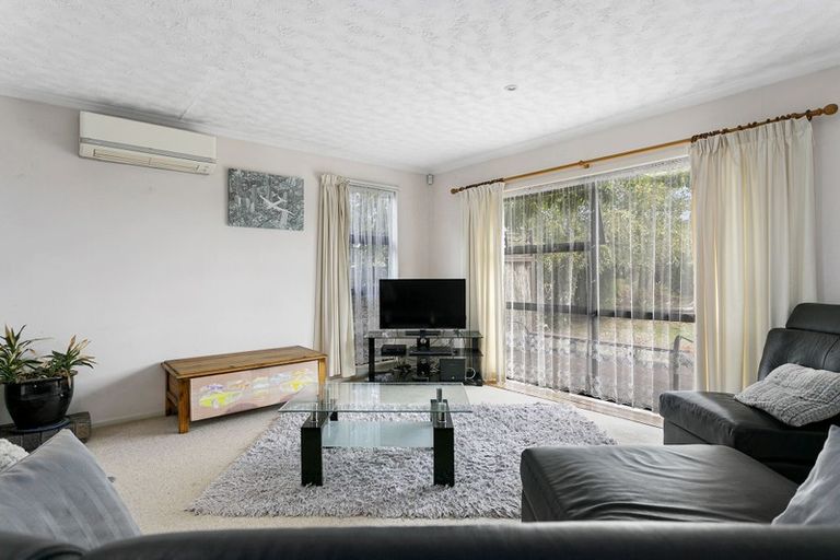 Photo of property in 104 Hyde Avenue, Richmond Heights, Taupo, 3330