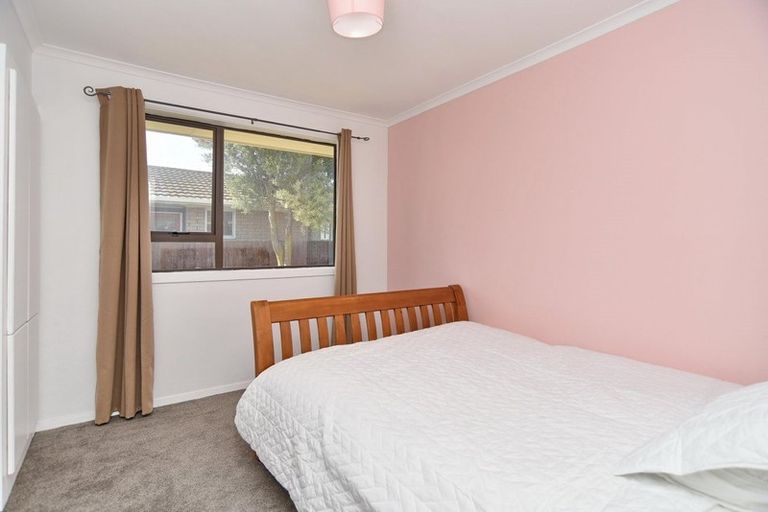 Photo of property in 42 Arran Crescent, Woolston, Christchurch, 8062