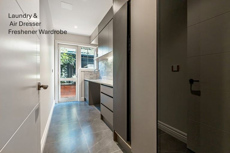 Photo of property in 7 Luff Place, Long Bay, Auckland, 0630