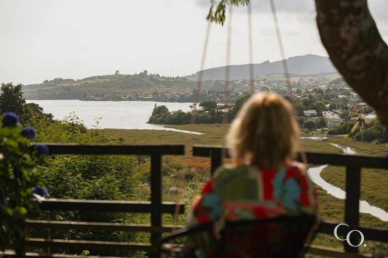 Photo of property in 76 Hammond Street, Hairini, Tauranga, 3112