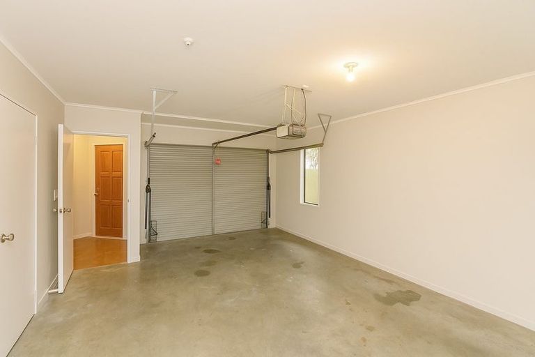 Photo of property in 1/7 Raroa Road, Hutt Central, Lower Hutt, 5010