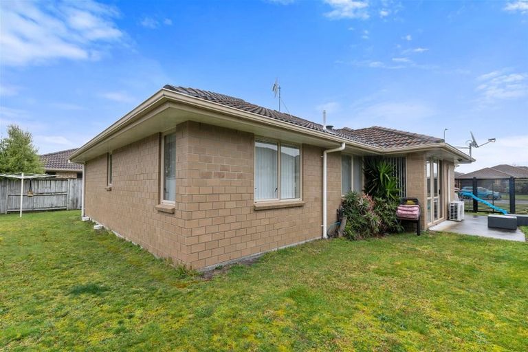 Photo of property in 28 Kinder Place, Ngongotaha, Rotorua, 3010
