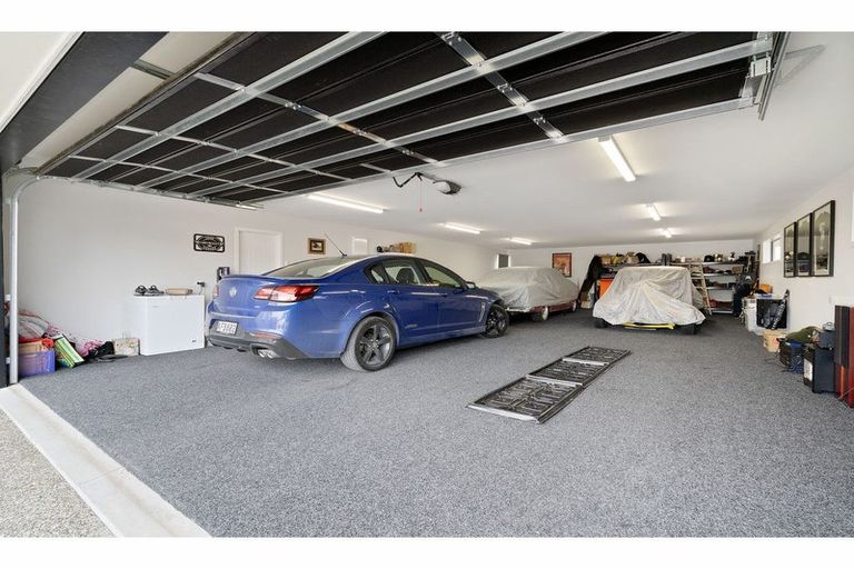 Photo of property in 24 Lindsay Way, Grasmere, Invercargill, 9810