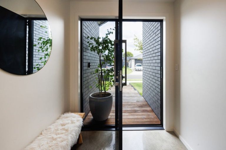 Photo of property in 11 Ruru Street, Cambridge, 3434