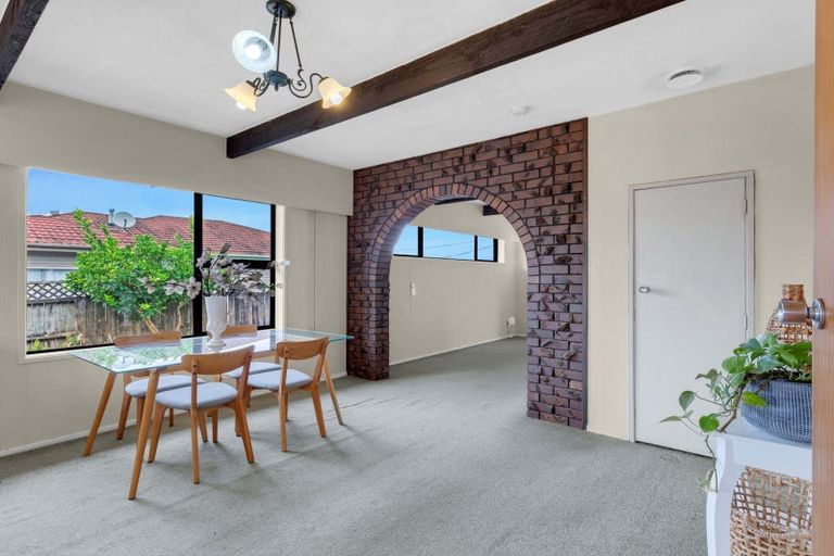 Photo of property in 98 Studholme Street, Morrinsville, 3300