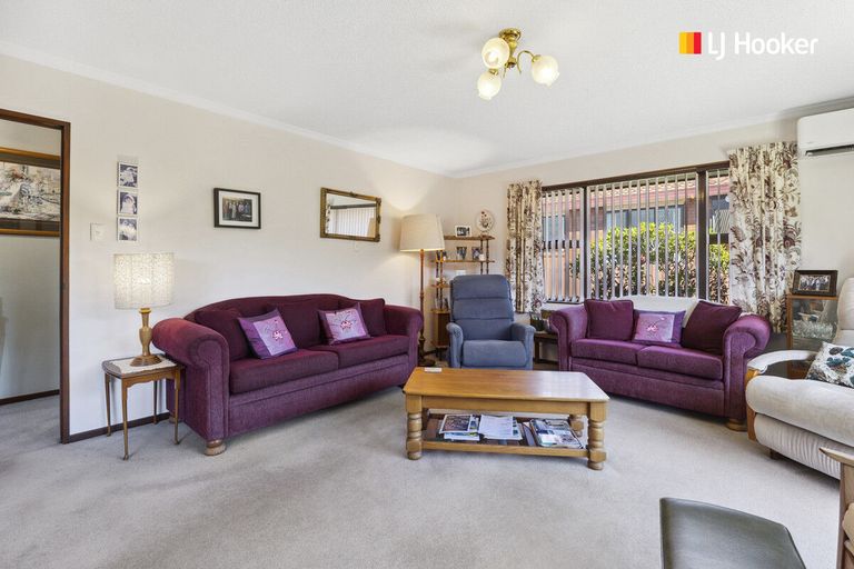 Photo of property in 11a Lochend Street, Musselburgh, Dunedin, 9013