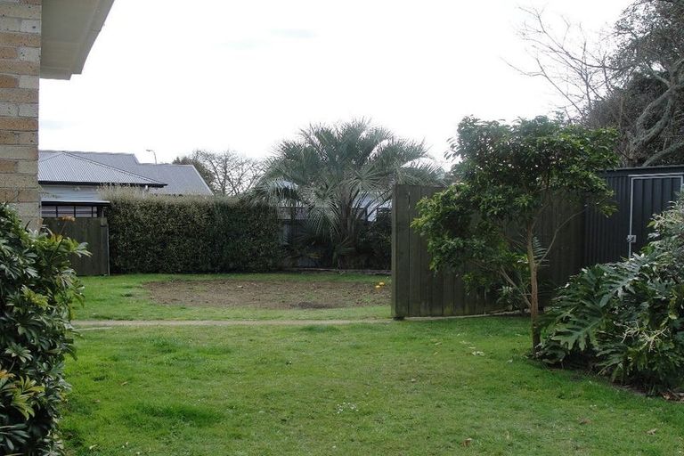 Photo of property in 8 Verel Street, Fairfield, Hamilton, 3214