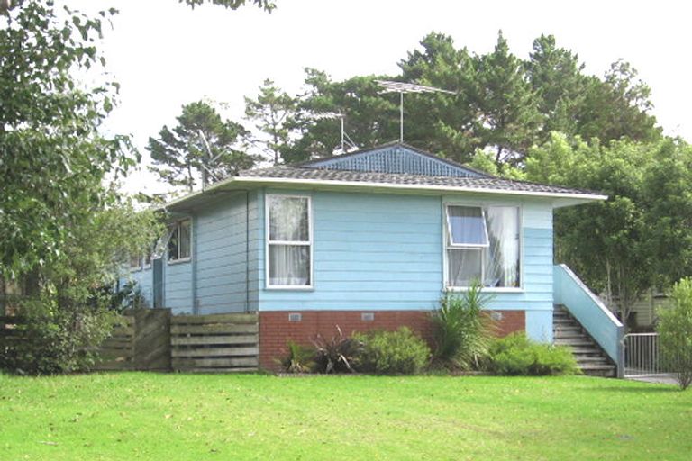 Photo of property in 5 Allington Road, Massey, Auckland, 0614