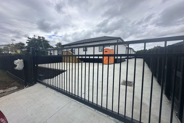 Photo of property in 75 Calthorp Close, Favona, Auckland, 2024