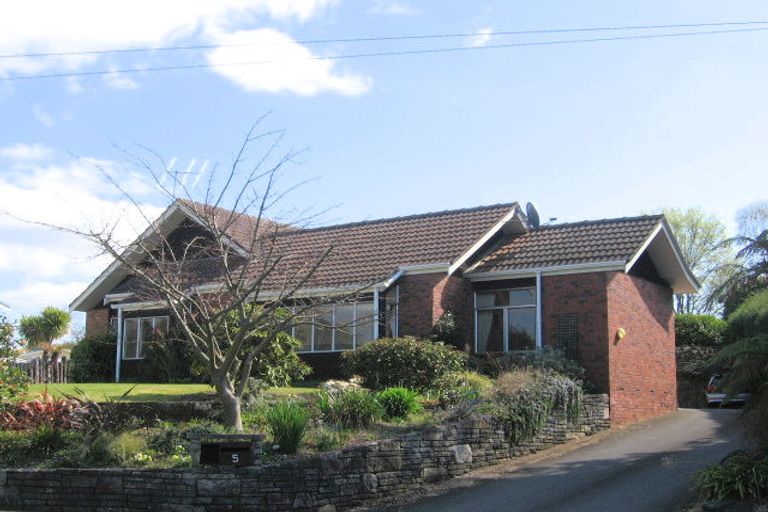 Photo of property in 5 Wharepaina Crescent, Springfield, Rotorua, 3015