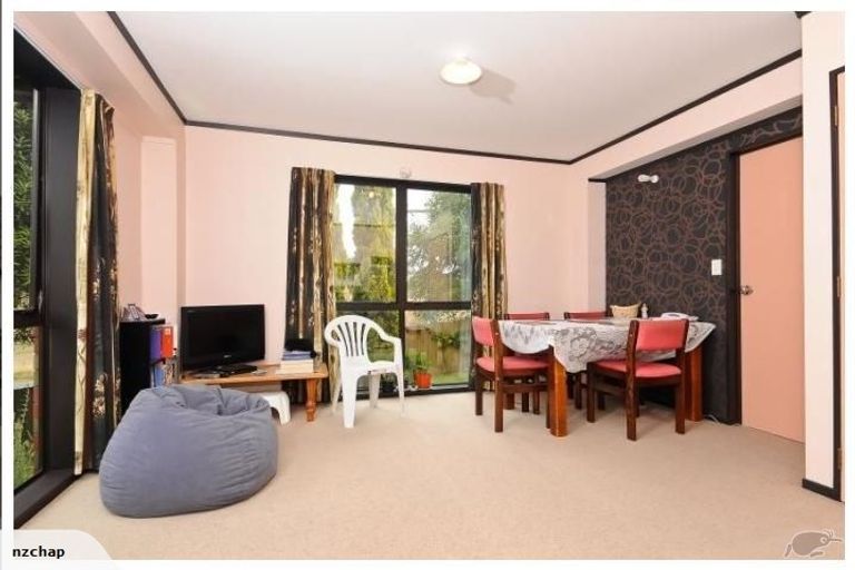 Photo of property in 32 Palm Grove Drive, Western Heights, Hamilton, 3200